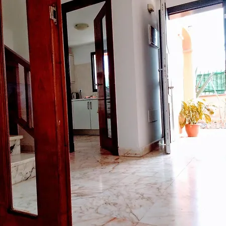 A Casa Di Ilaria 호스텔